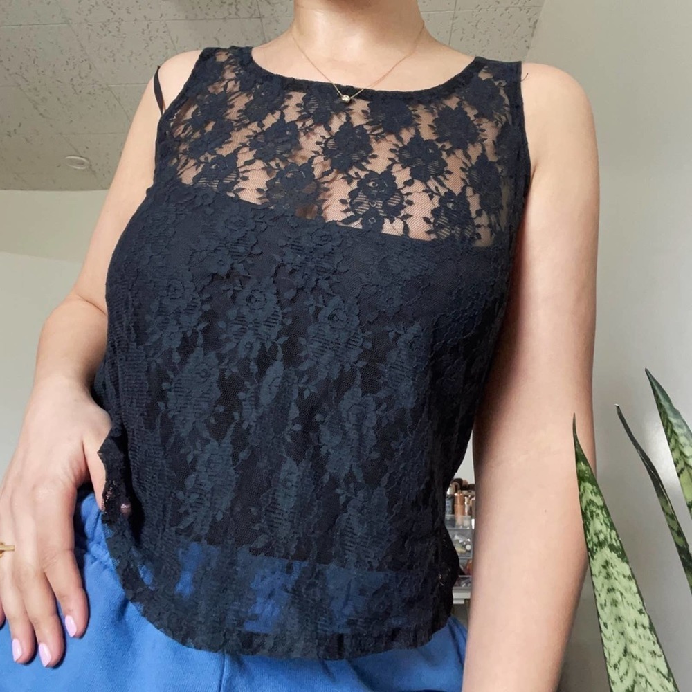Vintage Spirit black lace tank small